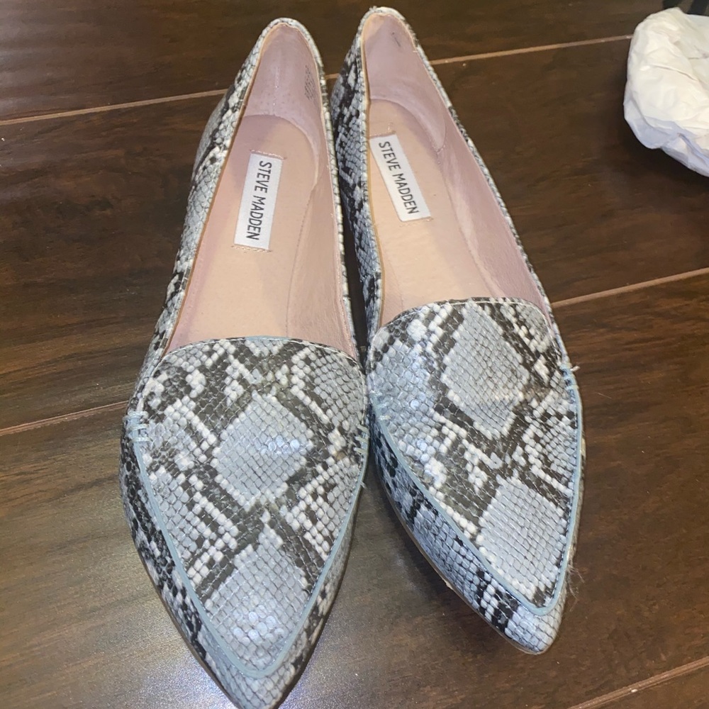 Steve Madden Flats